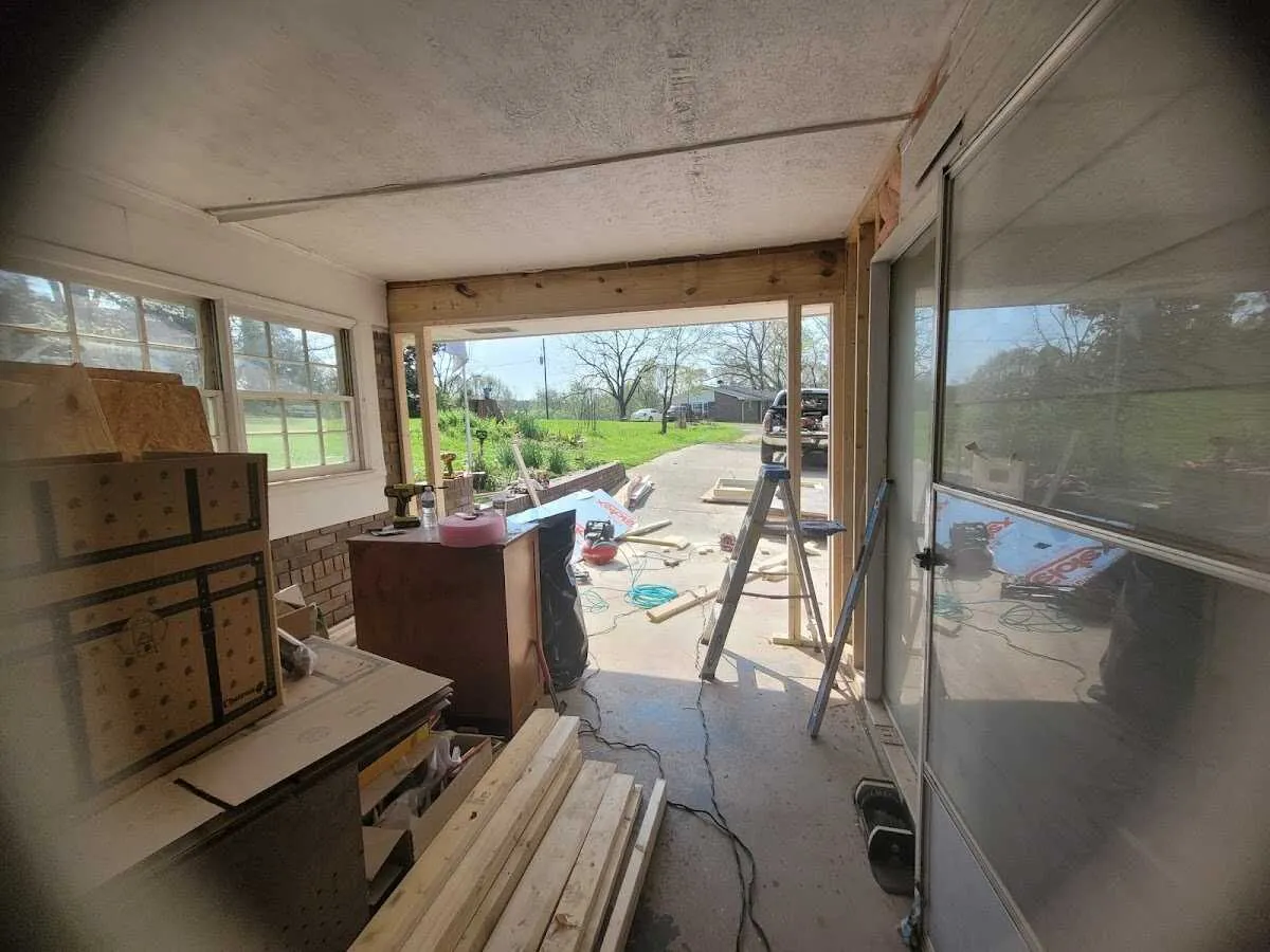 Air movers and dehumidifier for Drying & Dehumidification in East Renton Highlands